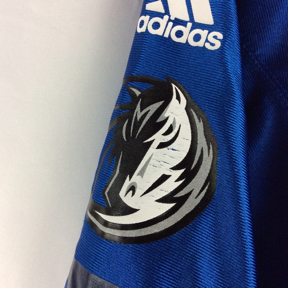 Dirk Nowitzki Dallas Mavericks Football Jersey - Picture 3 of 8
